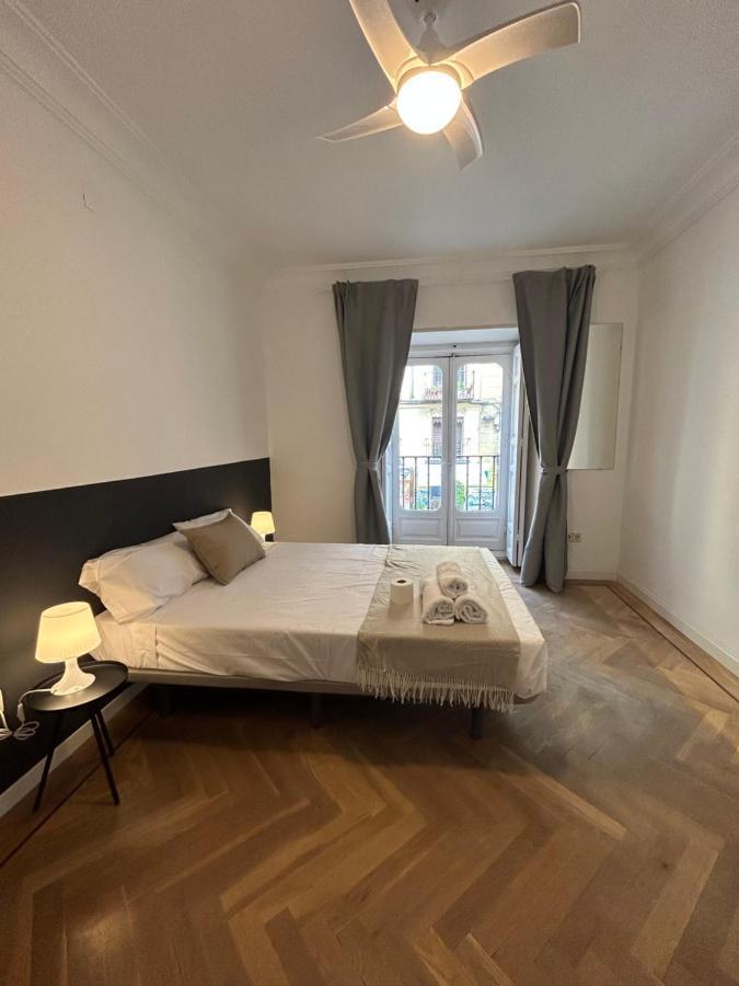 Villa Rooms Мадрид Екстер'єр фото